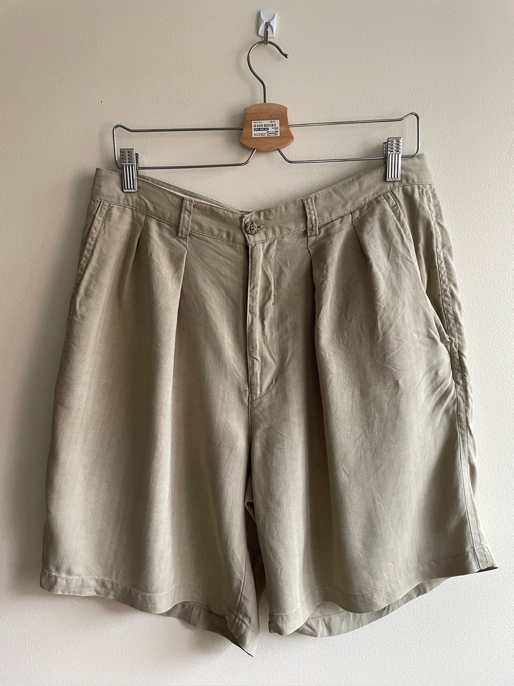 Tommy Bahama Light Khaki Flat Front Men’s Shorts